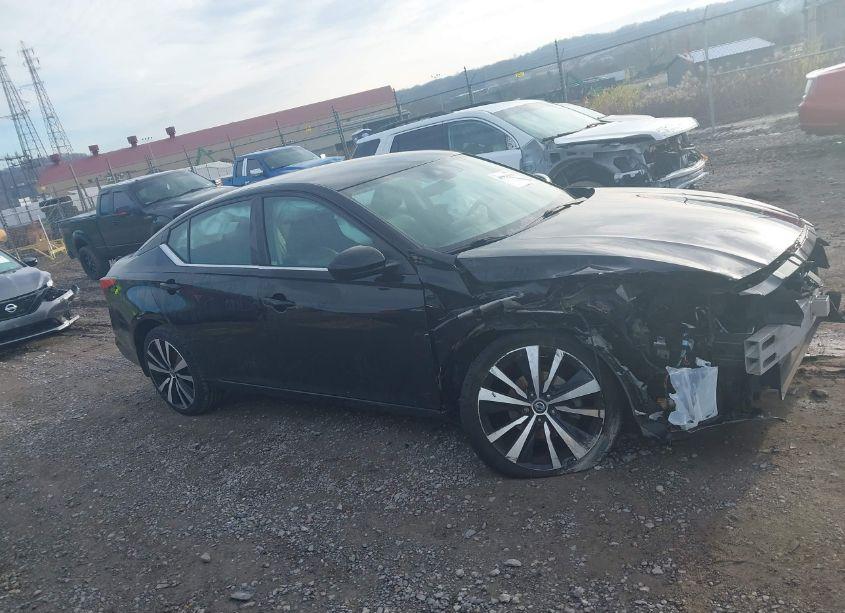 Photo 13 of 2020 Nissan Altima SR INTELLIGENT AWD (VIN 1N4BL4CW5LC228897)