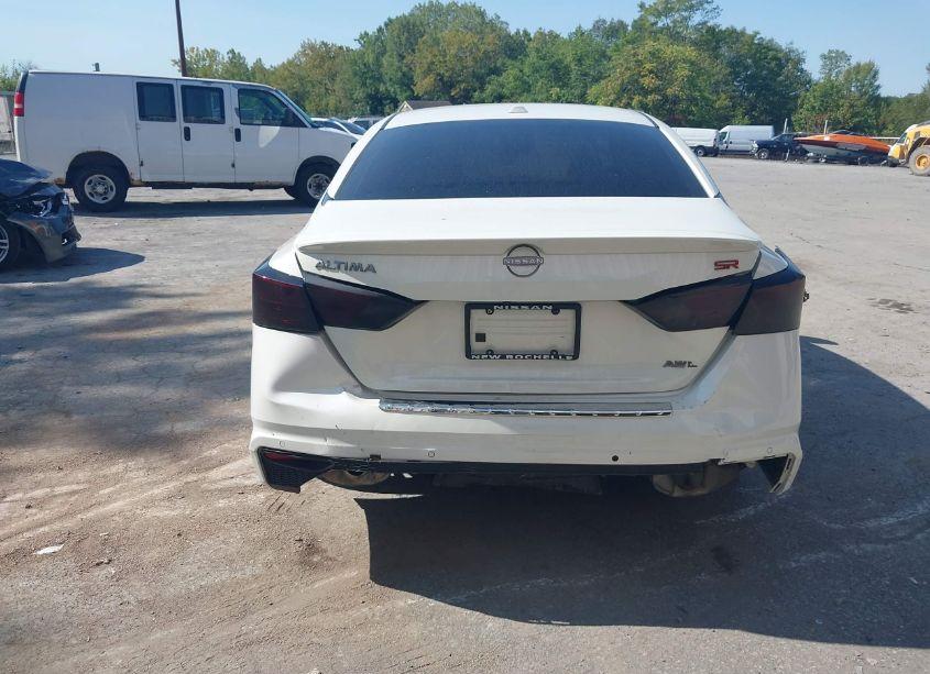 Photo 16 of 2023 Nissan Altima SR INTELLIGENT AWD (VIN 1N4BL4CW5PN397733)