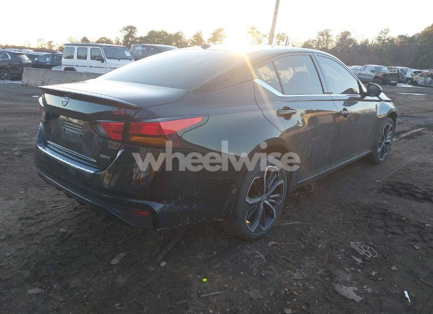 Photo 4 of 2023 Nissan Altima SR INTELLIGENT AWD (VIN 1N4BL4CW5PN411193)
