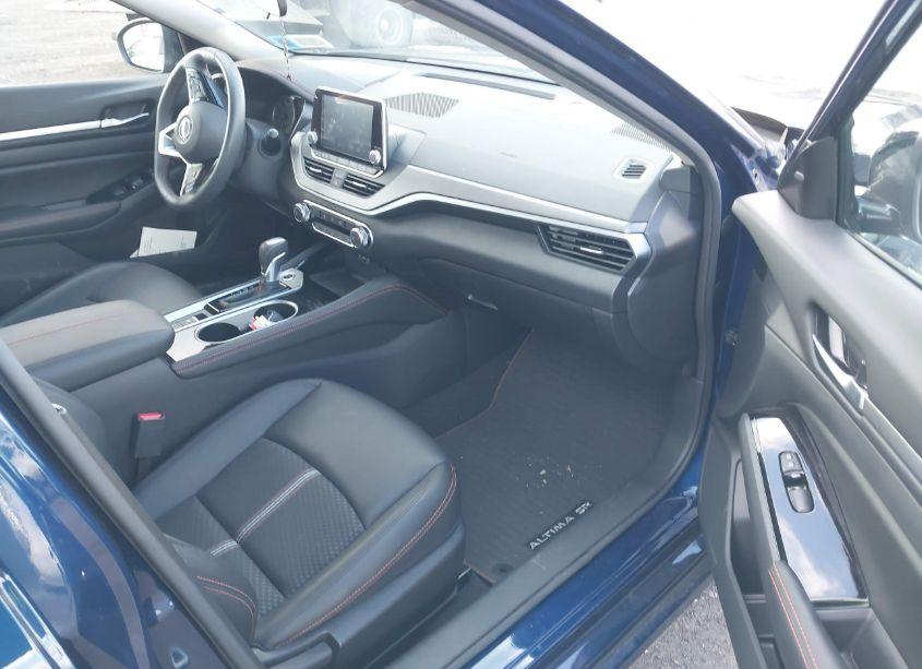 Photo 5 of 2024 Nissan Altima SR INTELLIGENT AWD (VIN 1N4BL4CW5RN309296)