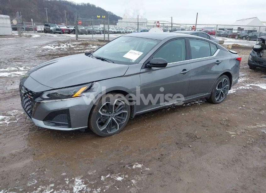 Photo 2 of 2024 Nissan Altima SR INTELLIGENT AWD (VIN 1N4BL4CW5RN315468)