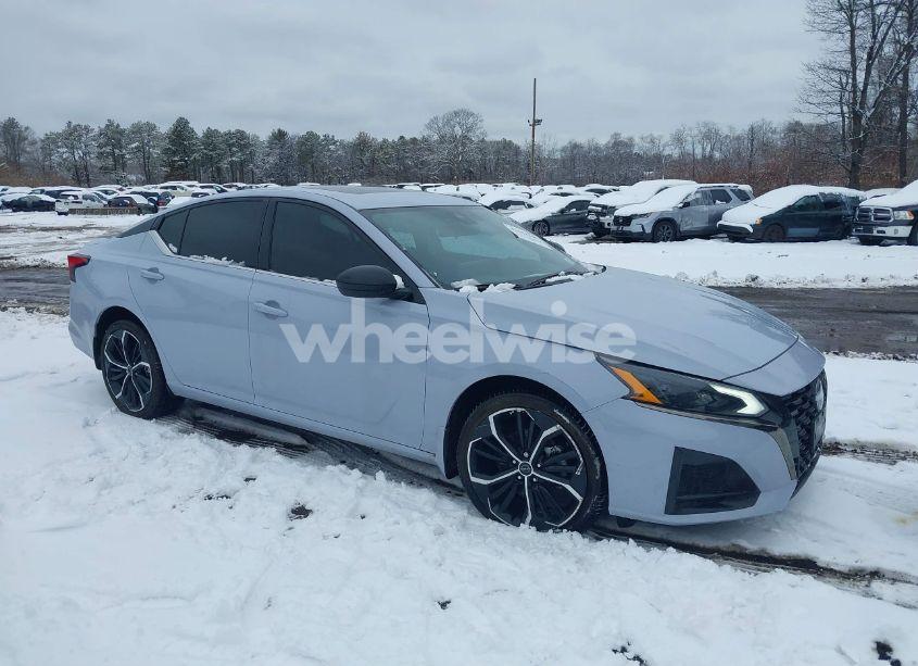 Photo 13 of 2024 Nissan Altima SR INTELLIGENT AWD (VIN 1N4BL4CW5RN322744)