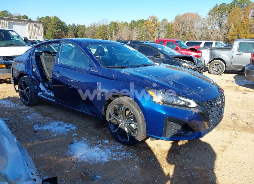 2024 Nissan Altima SR INTELLIGENT AWD (VIN 1N4BL4CW5RN407115) main photo