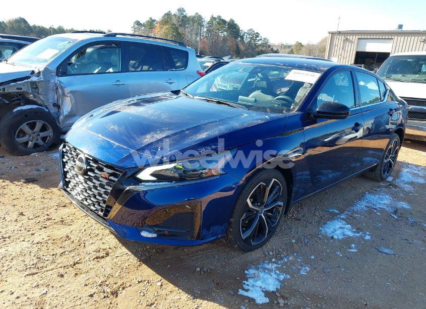 Photo 2 of 2024 Nissan Altima SR INTELLIGENT AWD (VIN 1N4BL4CW5RN407115)
