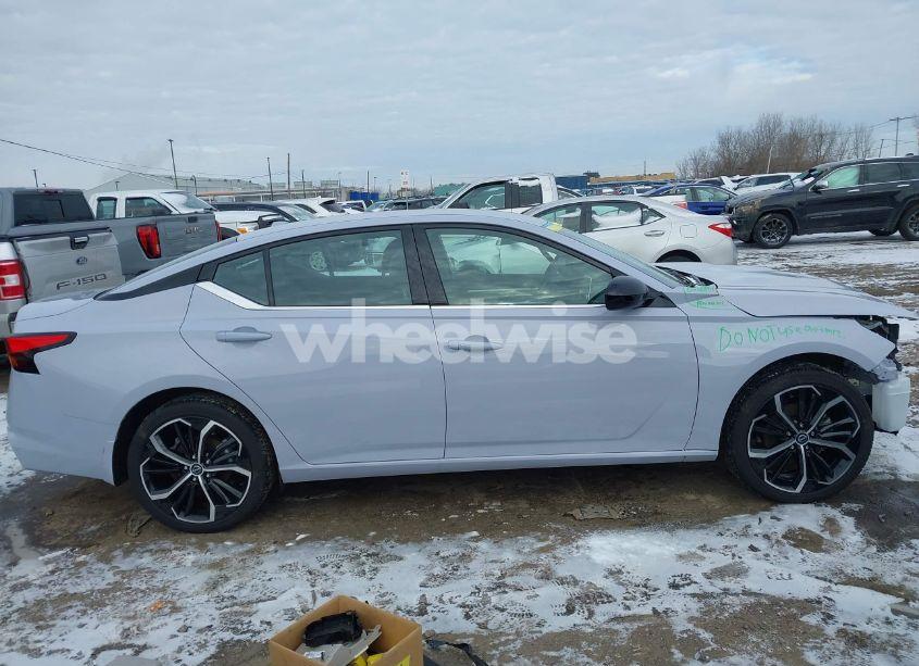 Photo 13 of 2024 Nissan Altima SR INTELLIGENT AWD (VIN 1N4BL4CW5RN424500)