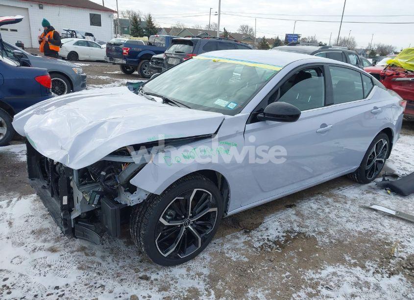 Photo 2 of 2024 Nissan Altima SR INTELLIGENT AWD (VIN 1N4BL4CW5RN424500)