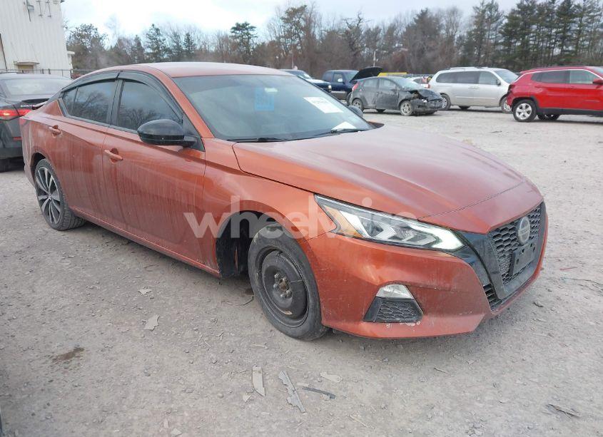2019 Nissan Altima 2.5 SR (VIN 1N4BL4CW6KC183869) main photo