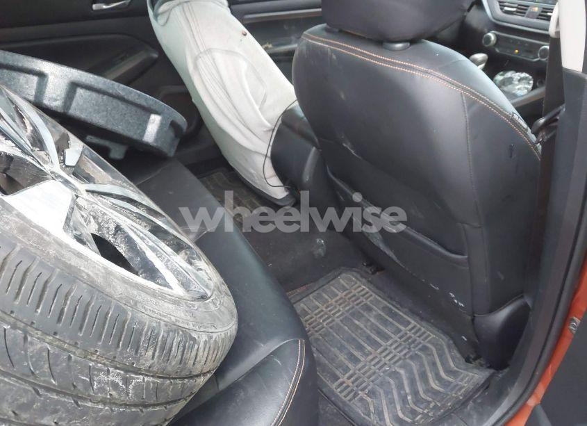 Photo 8 of 2019 Nissan Altima 2.5 SR (VIN 1N4BL4CW6KC183869)