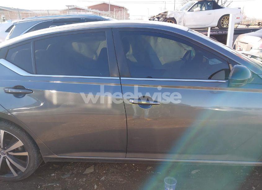 Photo 14 of 2019 Nissan Altima 2.5 SR (VIN 1N4BL4CW6KC195889)