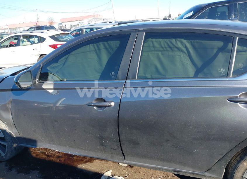 Photo 15 of 2019 Nissan Altima 2.5 SR (VIN 1N4BL4CW6KC195889)