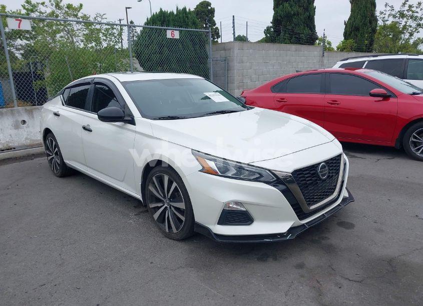 2019 Nissan Altima 2.5 SR (VIN 1N4BL4CW6KC259204) main photo