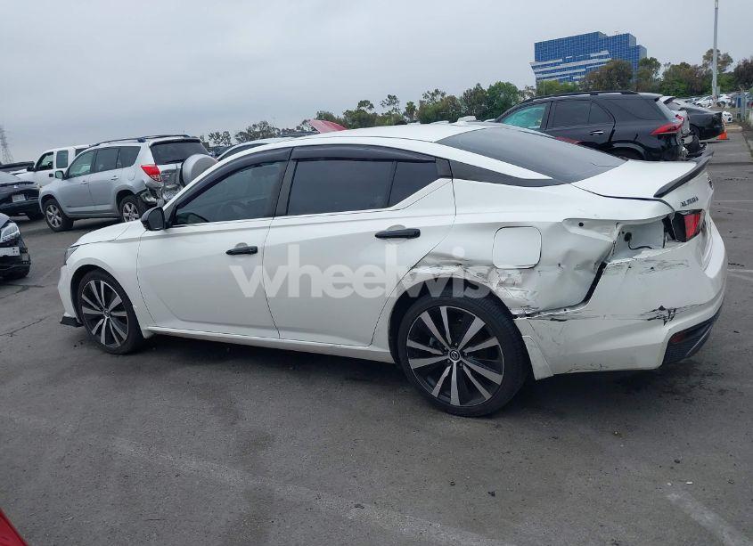 Photo 15 of 2019 Nissan Altima 2.5 SR (VIN 1N4BL4CW6KC259204)