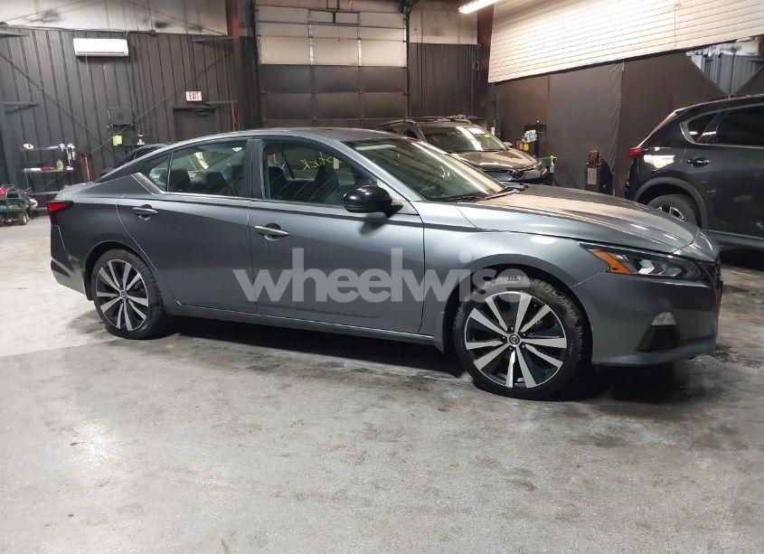 Photo 14 of 2019 Nissan Altima 2.5 SR (VIN 1N4BL4CW6KN303044)