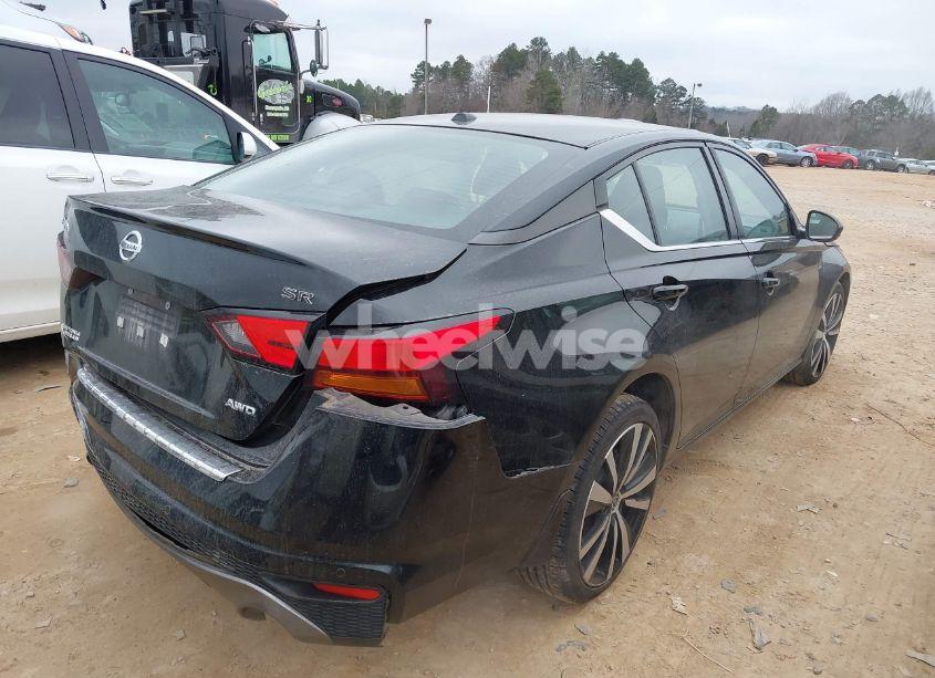 Photo 4 of 2020 Nissan Altima SR INTELLIGENT AWD (VIN 1N4BL4CW6LC127996)