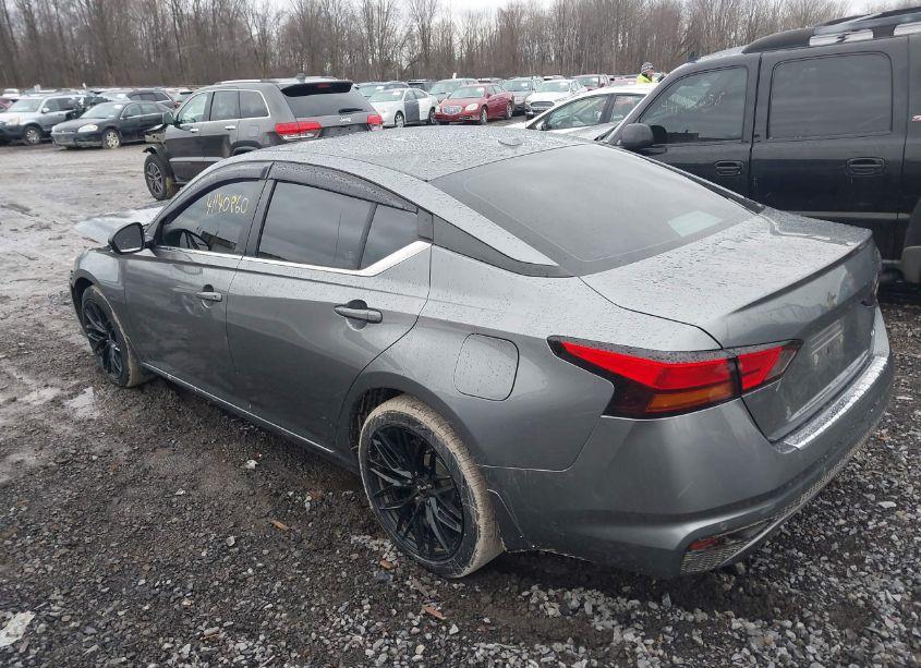 Photo 3 of 2020 Nissan Altima SR INTELLIGENT AWD (VIN 1N4BL4CW6LC134303)