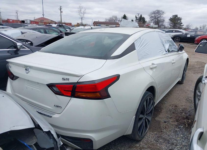 Photo 4 of 2020 Nissan Altima SR INTELLIGENT AWD (VIN 1N4BL4CW6LC151067)