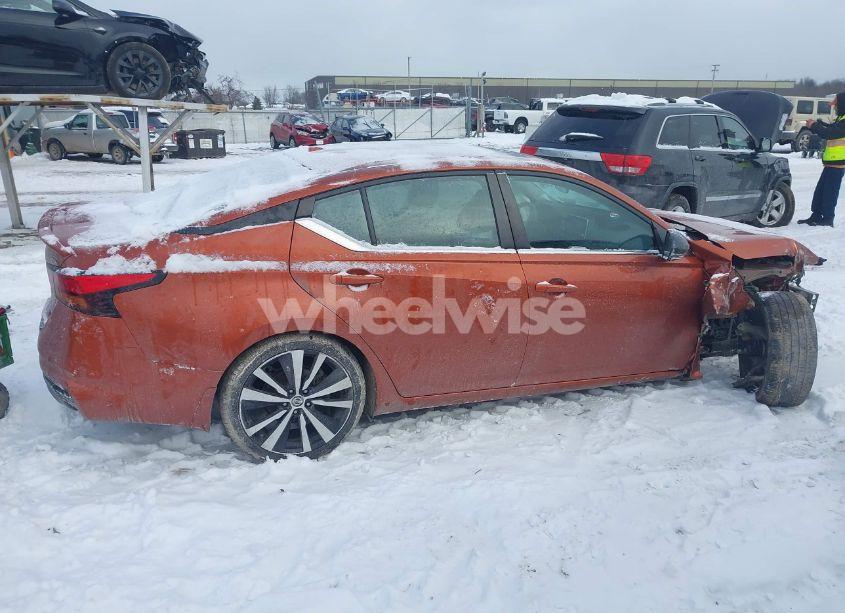 Photo 13 of 2020 Nissan Altima SR INTELLIGENT AWD (VIN 1N4BL4CW6LC270060)