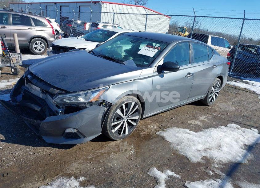 Photo 2 of 2021 Nissan Altima SR INTELLIGENT AWD (VIN 1N4BL4CW6MN308621)