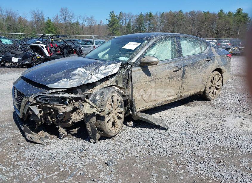 Photo 2 of 2022 Nissan Altima SR INTELLIGENT AWD (VIN 1N4BL4CW6NN357089)