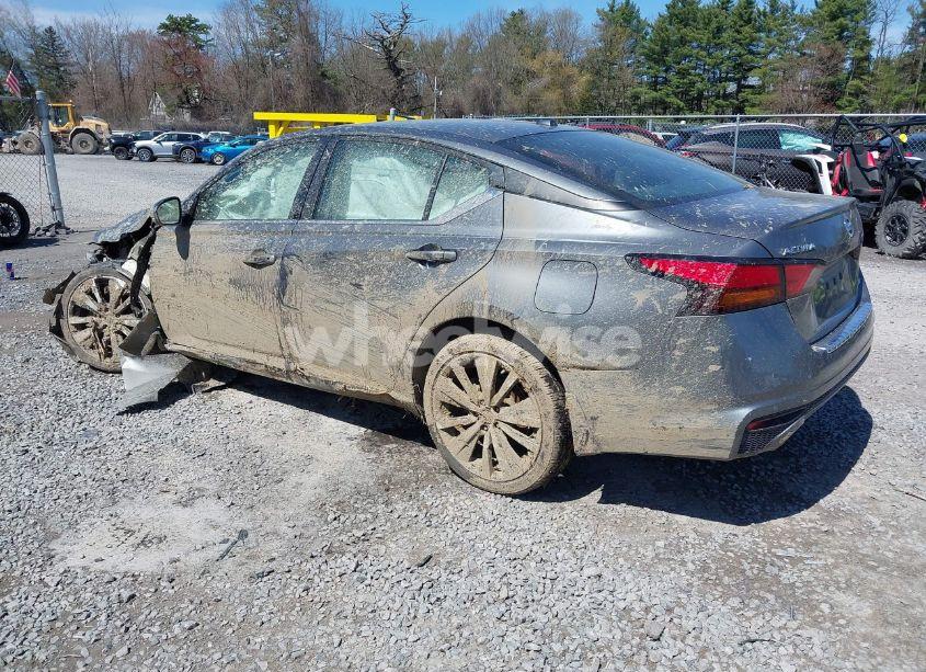 Photo 3 of 2022 Nissan Altima SR INTELLIGENT AWD (VIN 1N4BL4CW6NN357089)