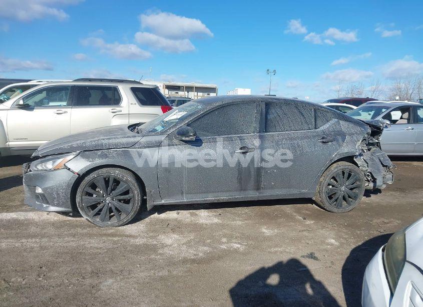 Photo 14 of 2022 Nissan Altima SR INTELLIGENT AWD (VIN 1N4BL4CW6NN385961)