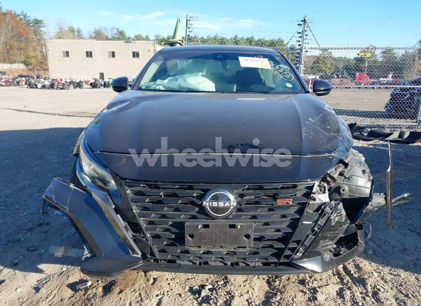 Photo 13 of 2023 Nissan Altima SR INTELLIGENT AWD (VIN 1N4BL4CW6PN349657)