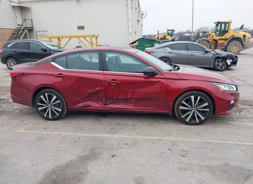 Photo 13 of 2019 Nissan Altima 2.5 SR (VIN 1N4BL4CW7KC199191)