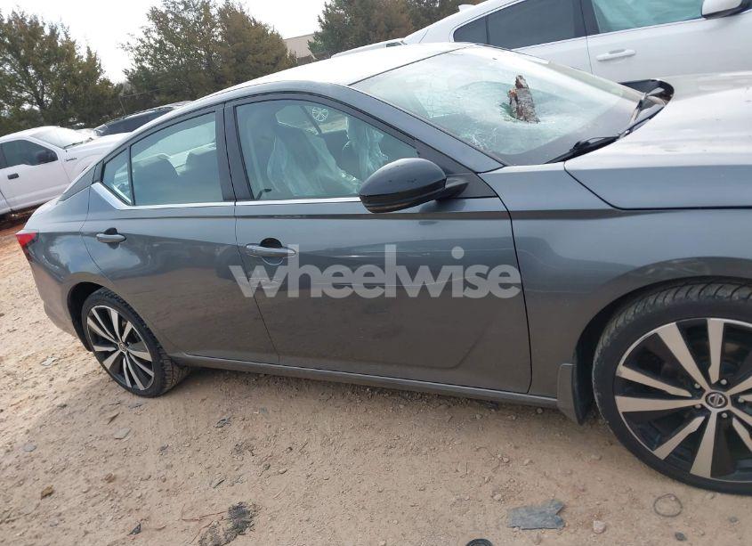 Photo 13 of 2019 Nissan Altima 2.5 SR (VIN 1N4BL4CW7KN325361)