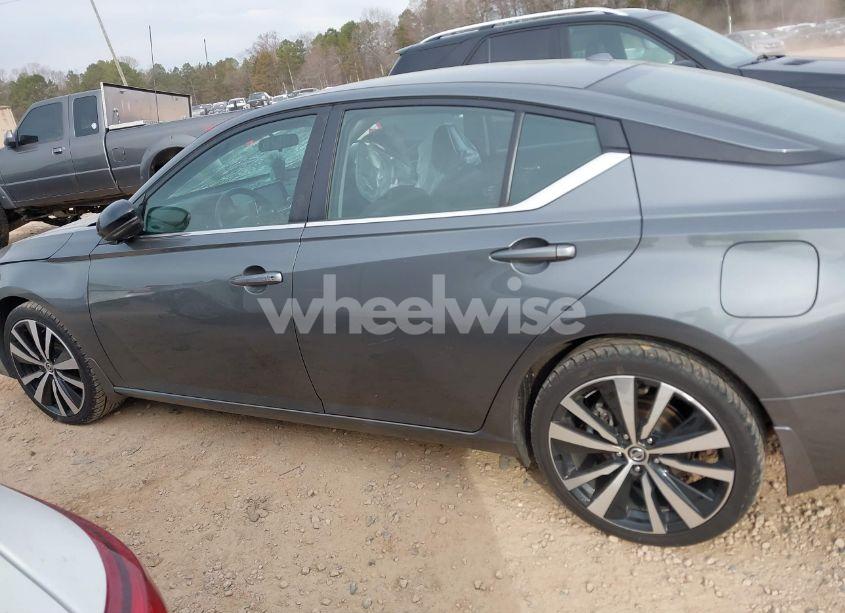 Photo 14 of 2019 Nissan Altima 2.5 SR (VIN 1N4BL4CW7KN325361)