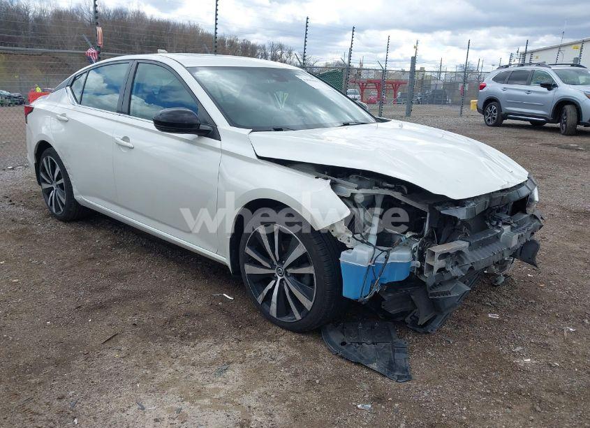 2020 Nissan Altima SR INTELLIGENT AWD (VIN 1N4BL4CW7LC116473) main photo