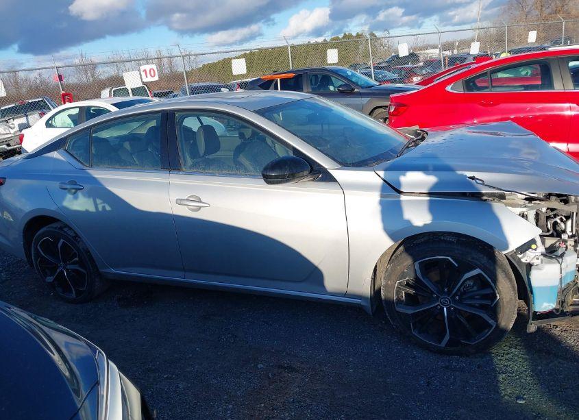 Photo 14 of 2023 Nissan Altima SR INTELLIGENT AWD (VIN 1N4BL4CW7PN301360)