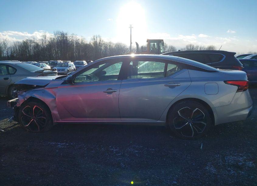 Photo 15 of 2023 Nissan Altima SR INTELLIGENT AWD (VIN 1N4BL4CW7PN301360)