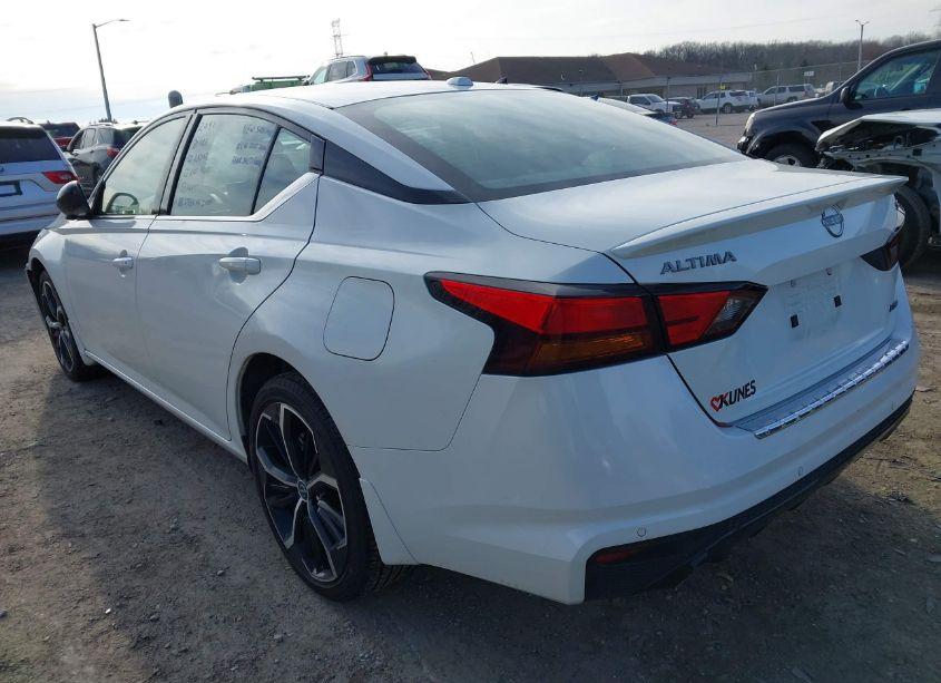 Photo 3 of 2023 Nissan Altima SR INTELLIGENT AWD (VIN 1N4BL4CW7PN358190)