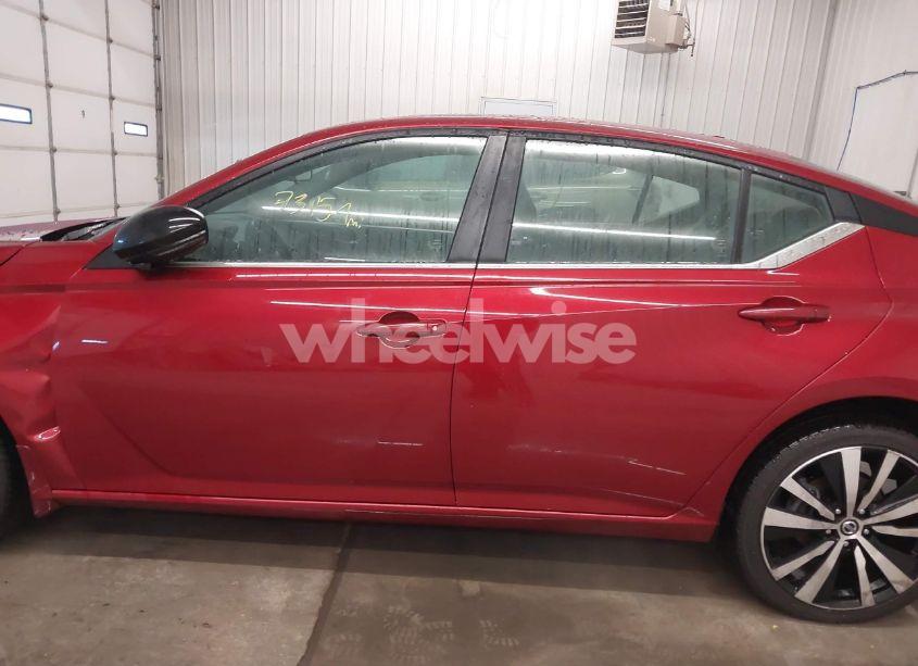 Photo 14 of 2020 Nissan Altima SR INTELLIGENT AWD (VIN 1N4BL4CW8LC191957)