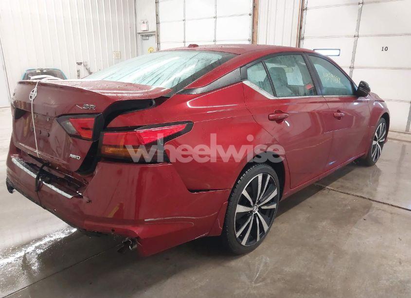 Photo 4 of 2020 Nissan Altima SR INTELLIGENT AWD (VIN 1N4BL4CW8LC191957)