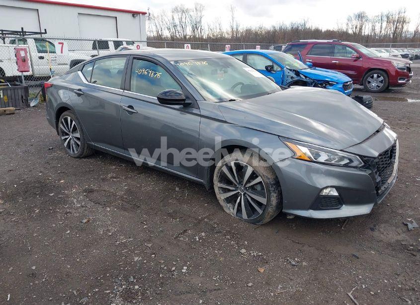 2020 Nissan Altima SR INTELLIGENT AWD (VIN 1N4BL4CW8LC257245) main photo