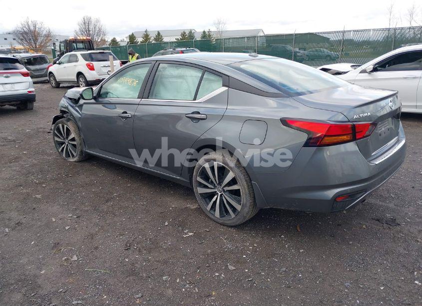 Photo 3 of 2020 Nissan Altima SR INTELLIGENT AWD (VIN 1N4BL4CW8LC257245)