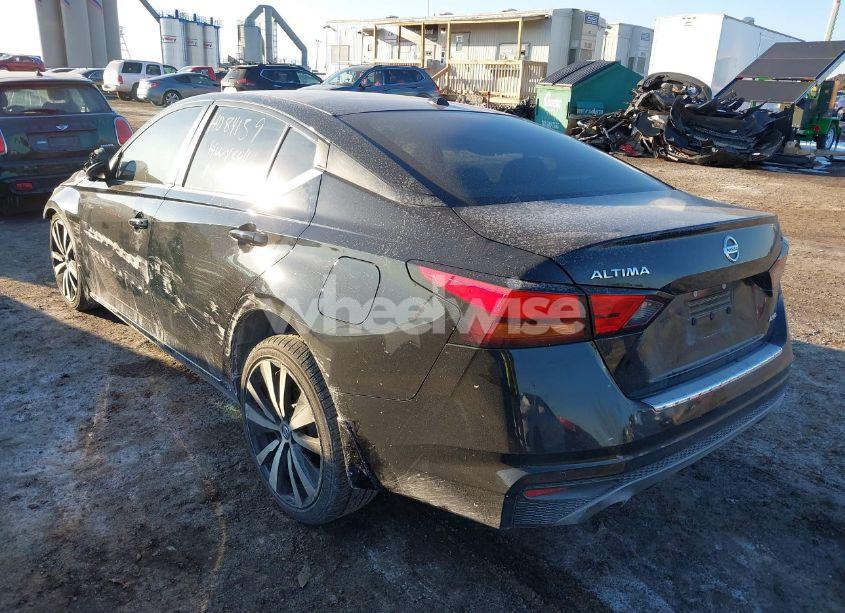 Photo 3 of 2020 Nissan Altima SR INTELLIGENT AWD (VIN 1N4BL4CW8LN323328)