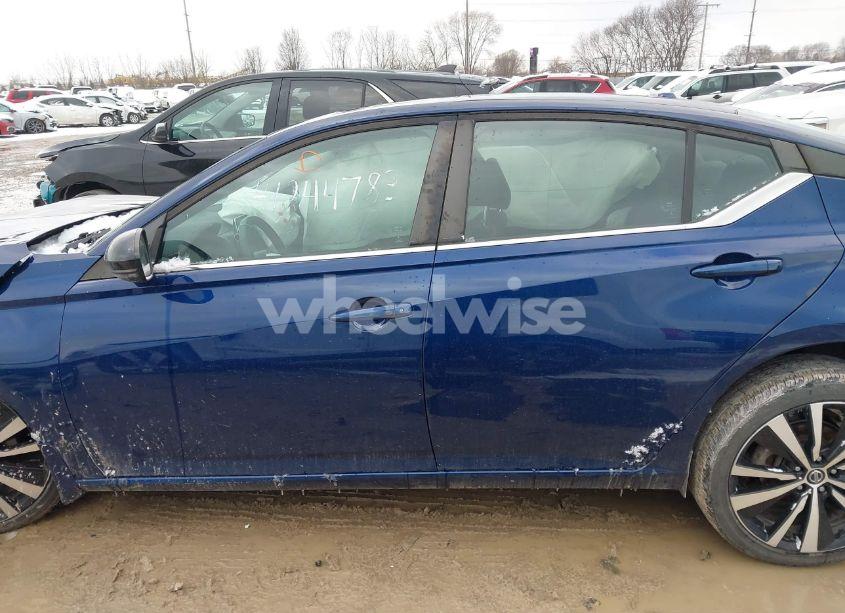 Photo 14 of 2021 Nissan Altima SR INTELLIGENT AWD (VIN 1N4BL4CW8MN349865)