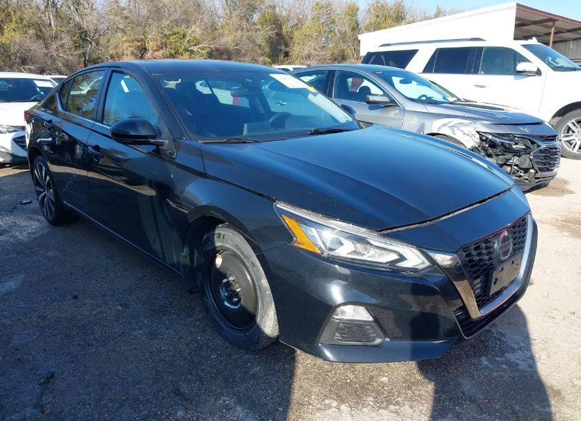2021 Nissan Altima SR INTELLIGENT AWD (VIN 1N4BL4CW8MN409692) main photo
