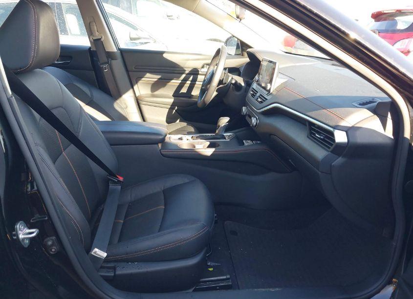 Photo 5 of 2021 Nissan Altima SR INTELLIGENT AWD (VIN 1N4BL4CW8MN409692)