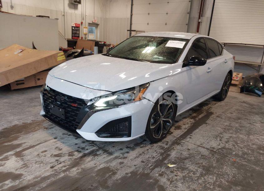 Photo 2 of 2023 Nissan Altima SR INTELLIGENT AWD (VIN 1N4BL4CW8PN358621)