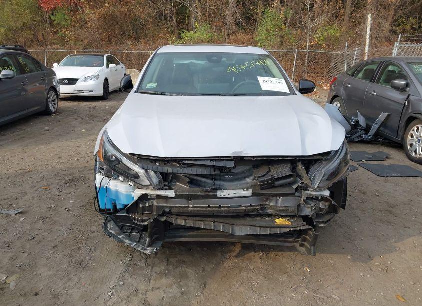 Photo 13 of 2024 Nissan Altima SR INTELLIGENT AWD (VIN 1N4BL4CW8RN409019)