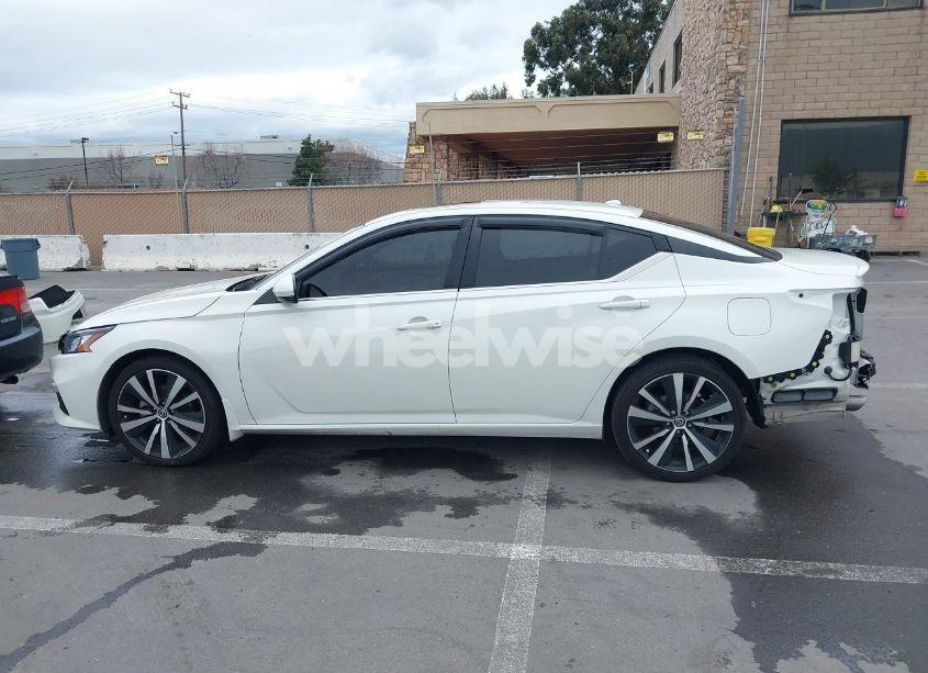 Photo 15 of 2019 Nissan Altima 2.5 SR (VIN 1N4BL4CW9KC186765)