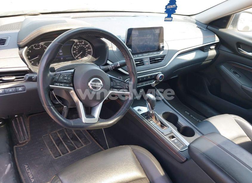 Photo 18 of 2019 Nissan Altima 2.5 SR (VIN 1N4BL4CW9KN303247)