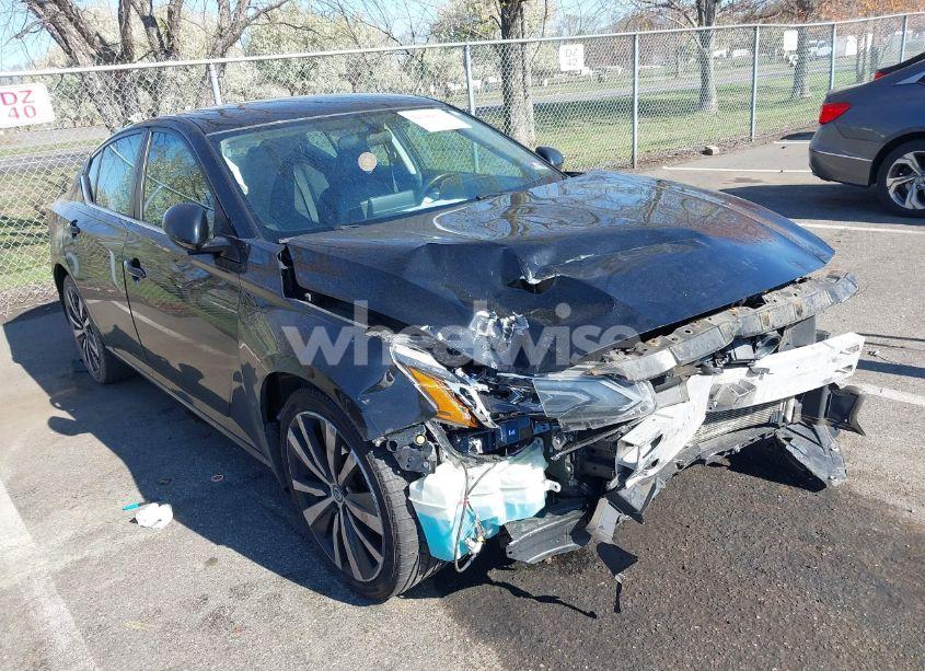 2019 Nissan Altima 2.5 SR (VIN 1N4BL4CW9KN304155) main photo