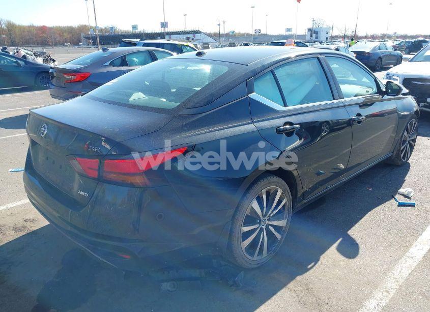Photo 4 of 2019 Nissan Altima 2.5 SR (VIN 1N4BL4CW9KN304155)
