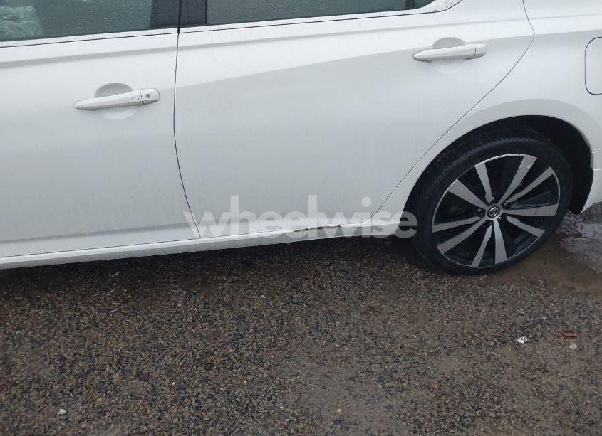 Photo 19 of 2019 Nissan Altima 2.5 SR (VIN 1N4BL4CW9KN321361)