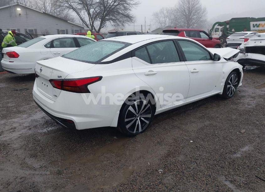 Photo 4 of 2019 Nissan Altima 2.5 SR (VIN 1N4BL4CW9KN321361)