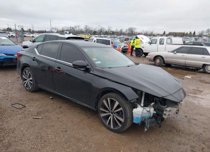 2019 Nissan Altima 2.5 SR (VIN 1N4BL4CW9KN321778) main photo